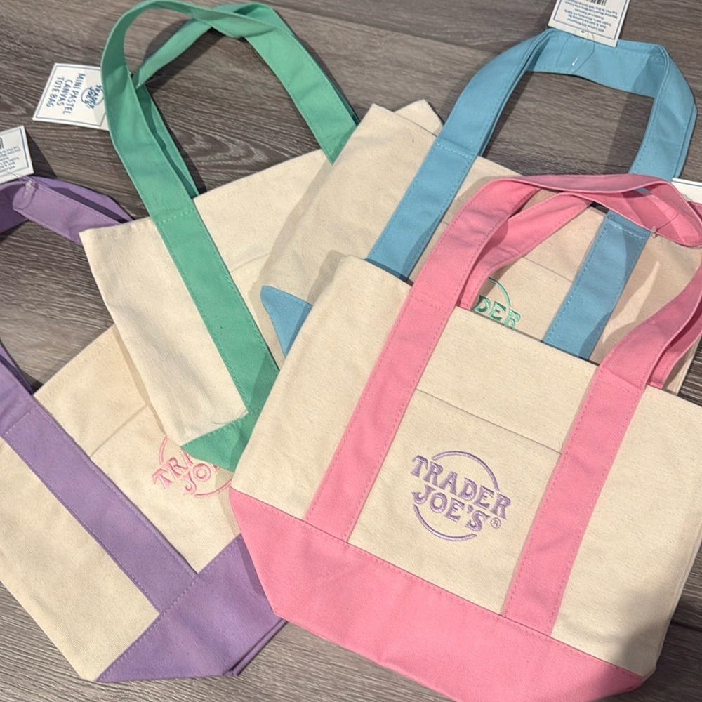 Trader Joe’s mini totes, NWT.